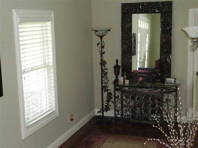 8213 East North Road Syracuse, IN 46567 - Photo 6 of 25 Gallery Image 6