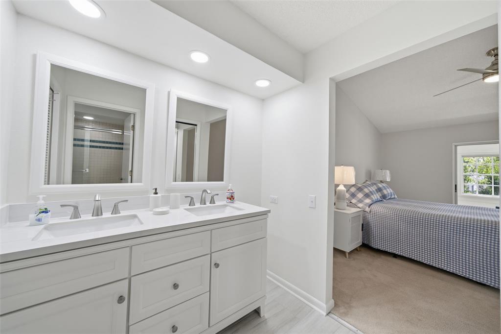 50 Pelican Place, Unit 50 Clearwater, FL 33756 - Photo 17 of 28