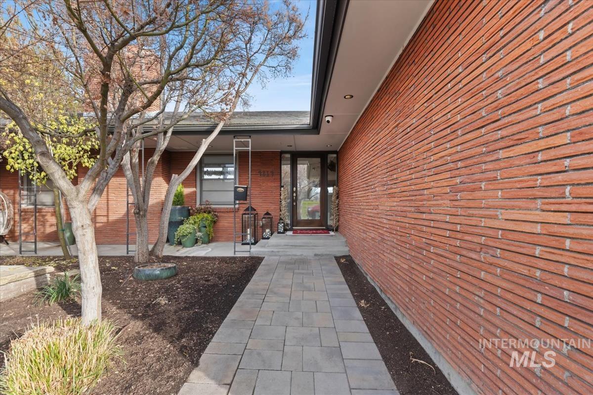 4814 Roberts Road Boise, ID 83705 - Photo 2 of 50 Doorway to property featuring brick siding