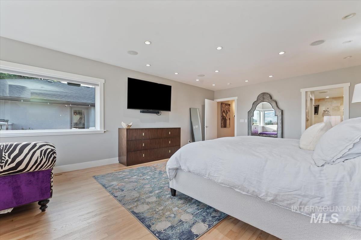 4814 Roberts Road Boise, ID 83705 - Photo 25 of 50 Bedroom featuring light wood-style flooring and recessed lighting
