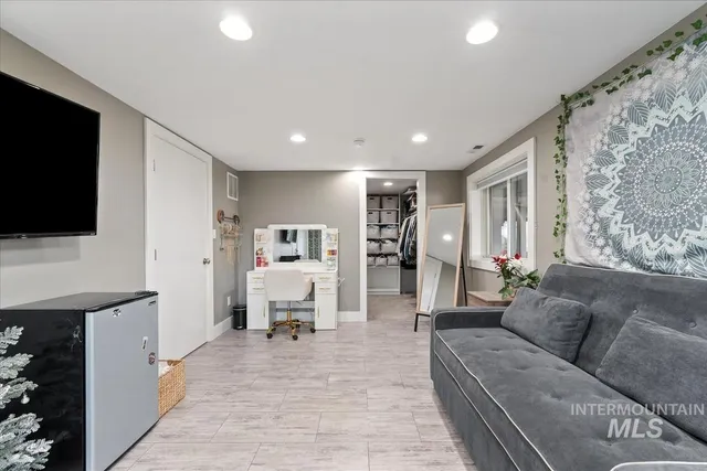 $1,799,900 | 4814 Roberts Road, Boise, ID 83705