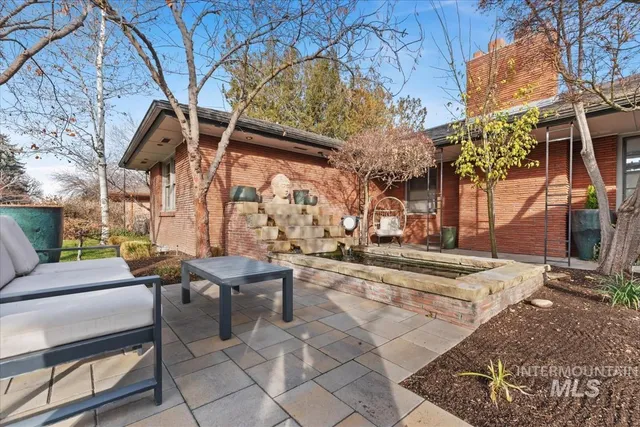 $1,799,900 | 4814 Roberts Road, Boise, ID 83705