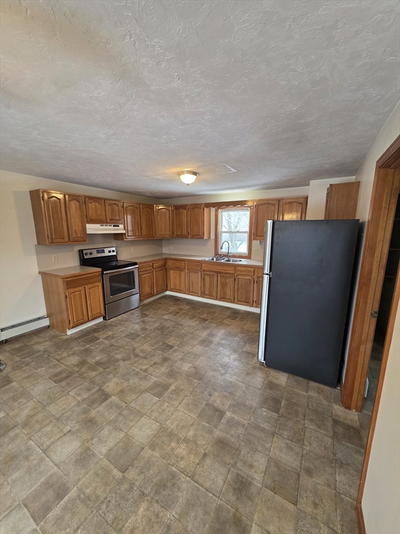 11 Pearl Street, Unit 3 Middleboro, MA 02346 - Photo 2 of 19