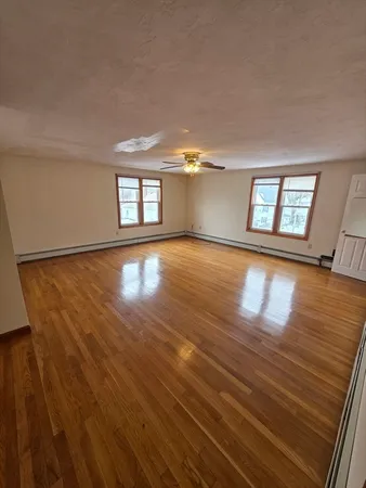 $2,500 | 11 Pearl Street, Unit 3, Middleboro, MA 02346