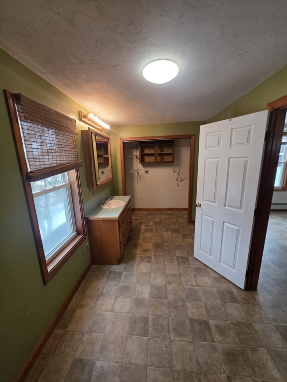 11 Pearl Street, Unit 3 Middleboro, MA 02346 - Photo 9 of 19