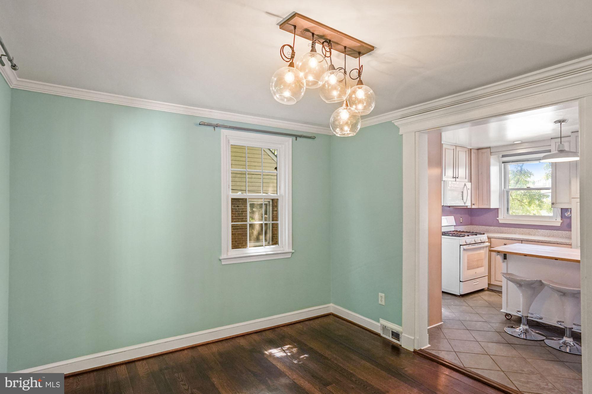 6522 Cedar Lane Falls Church, VA 22042 - Photo 12 of 32