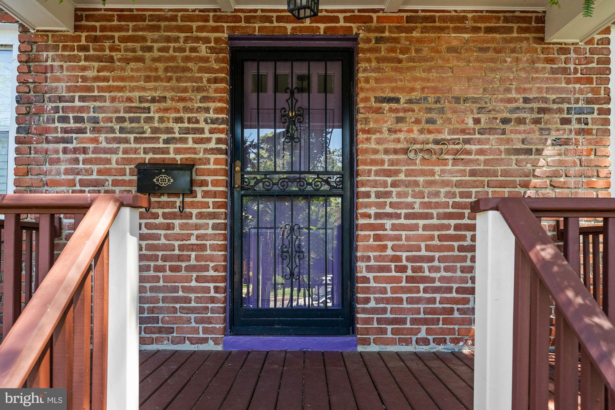 6522 Cedar Lane Falls Church, VA 22042 - Photo 3 of 32