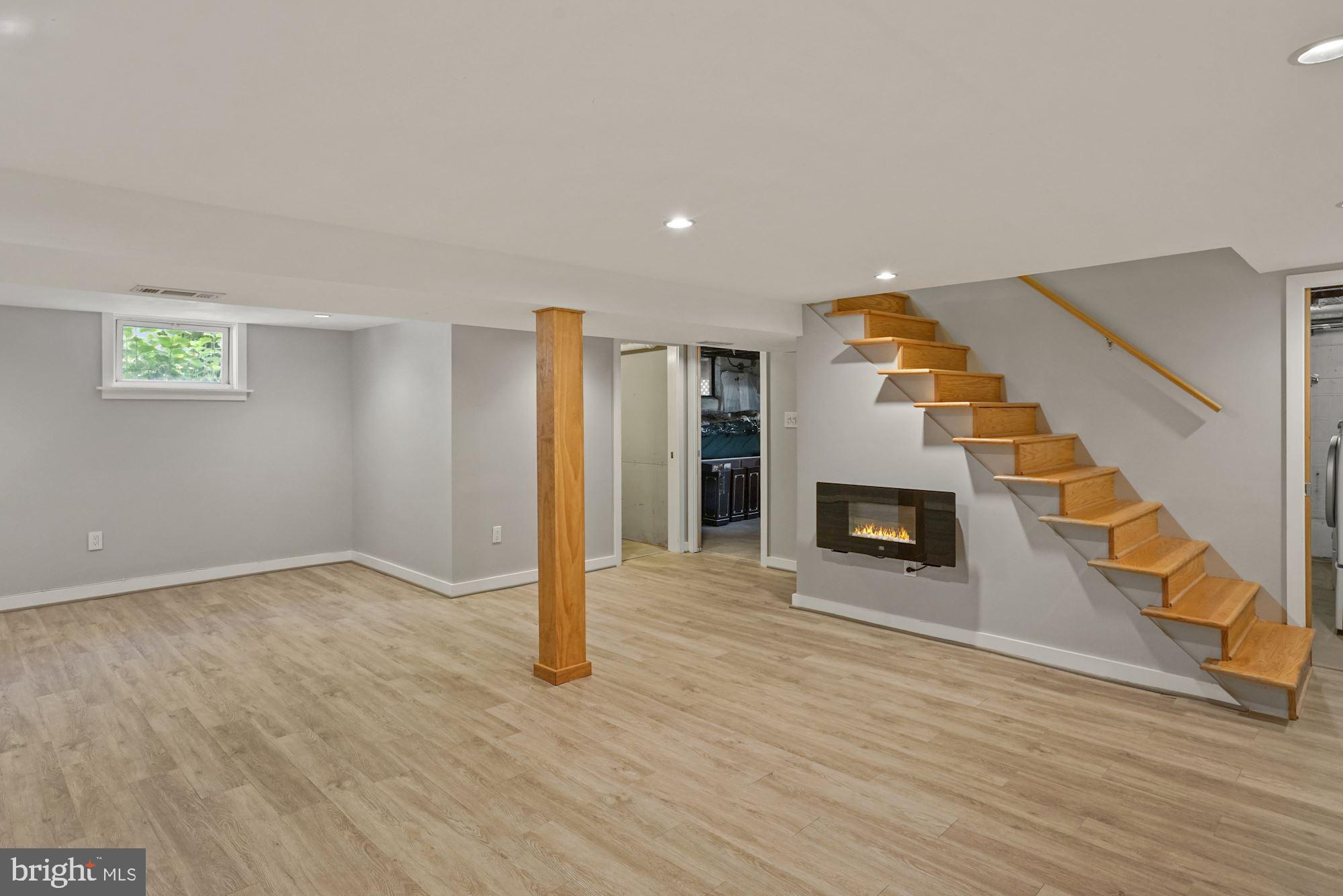 6522 Cedar Lane Falls Church, VA 22042 - Photo 25 of 32