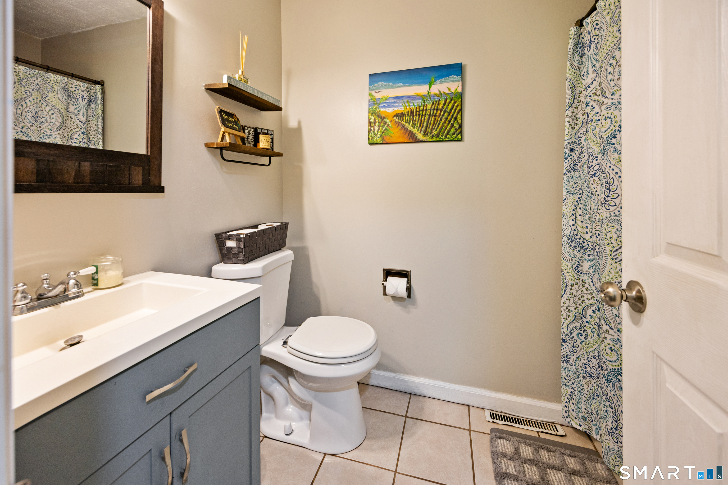 936 South Meriden Road Cheshire, CT 06410 - Photo 11 of 39