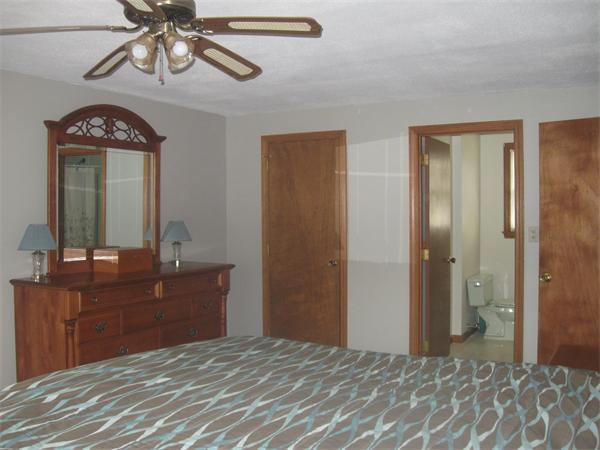 177 Lexington Road Dracut, MA 01826 - Photo 10 of 17 Gallery Image 10
