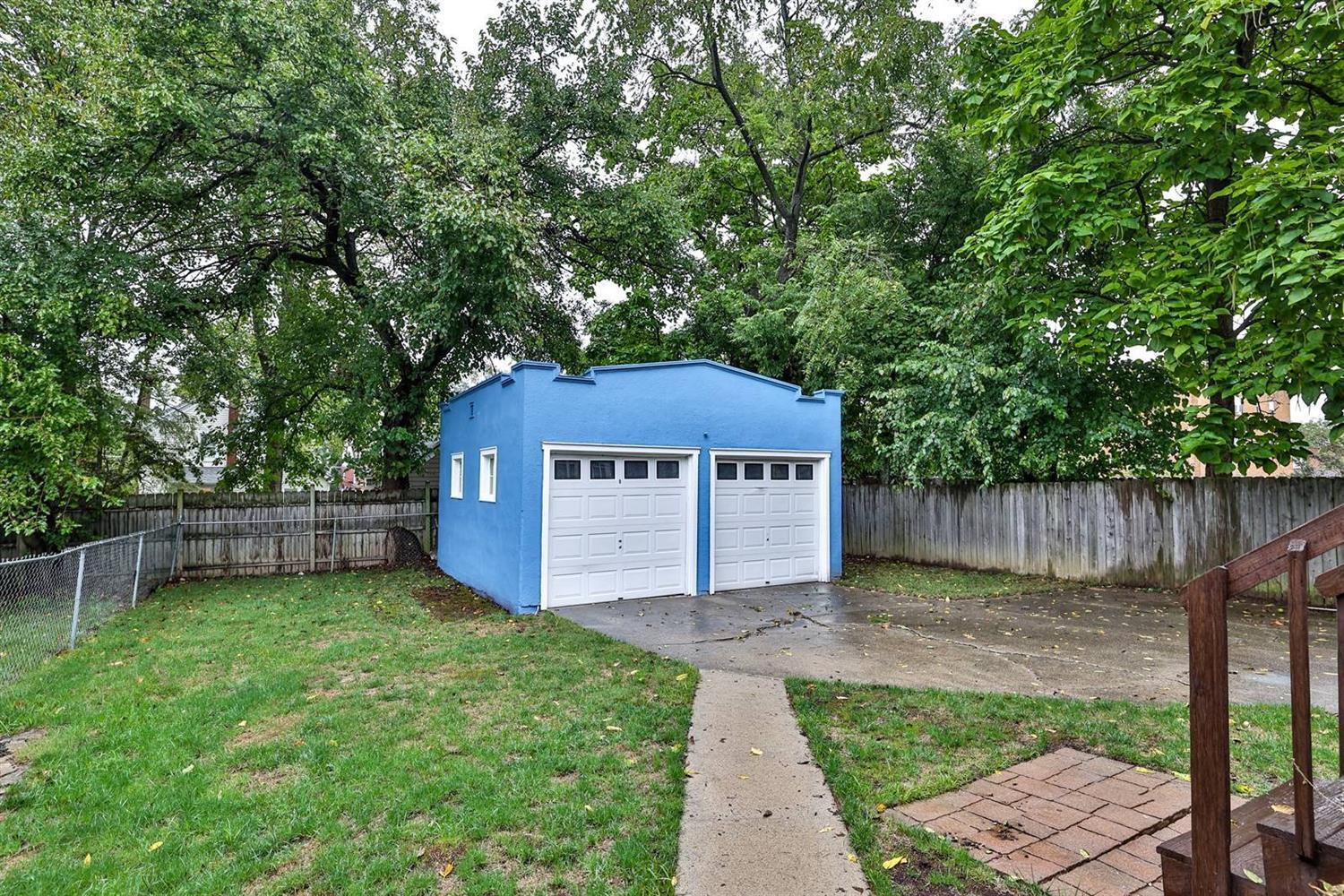 2862 Madison Road Cincinnati, OH 45209 - Photo 27 of 31 Gallery Image 27