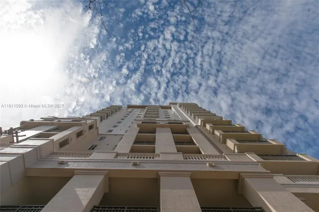 a view of an outdoor space