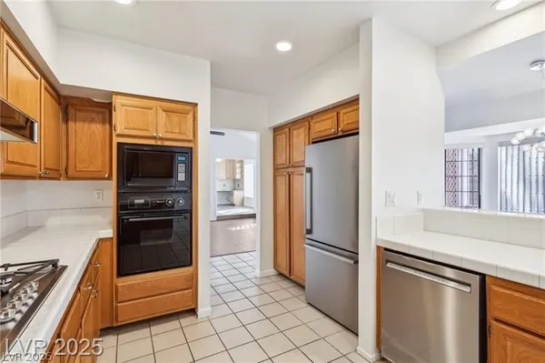 $479,900 | 1911 Hobson Drive, Henderson, NV 89074