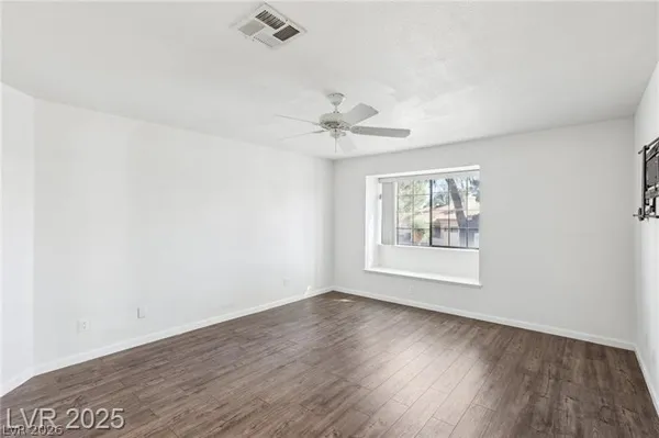 $479,900 | 1911 Hobson Drive, Henderson, NV 89074