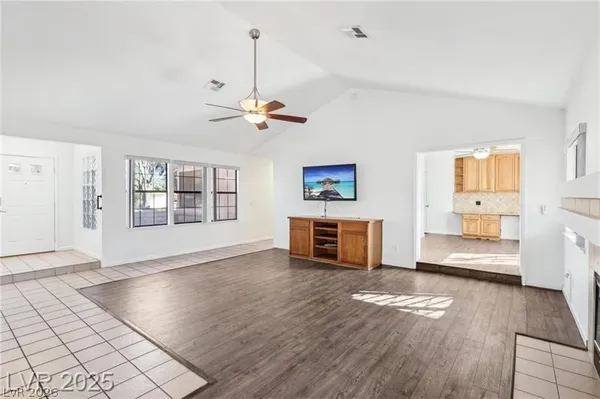 $479,900 | 1911 Hobson Drive, Henderson, NV 89074