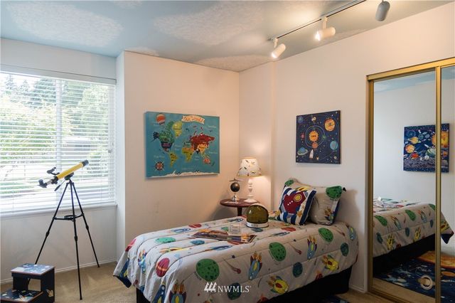 $570,000 | 15331 75th Avenue Northeast, Kenmore, WA 98028