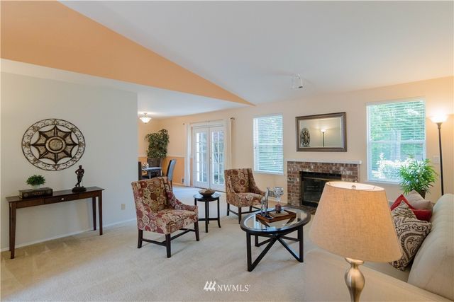 $570,000 | 15331 75th Avenue Northeast, Kenmore, WA 98028