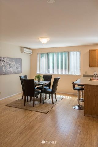 $570,000 | 15331 75th Avenue Northeast, Kenmore, WA 98028