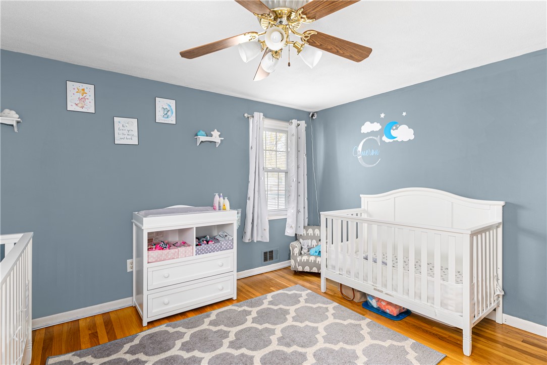 58 Welch Road Warwick, RI 02889 - Photo 14 of 33 Bedroom
