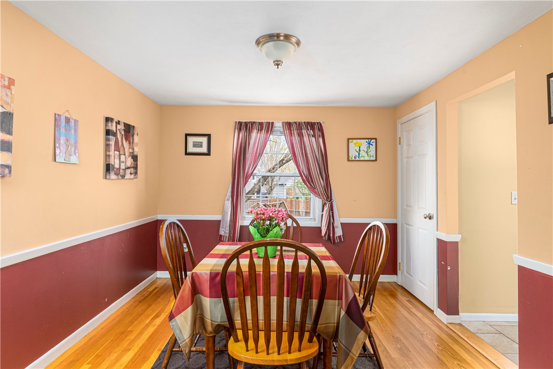 58 Welch Road Warwick, RI 02889 - Photo 9 of 33 Dining Room