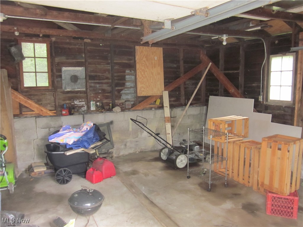 10035 Baltic Road Cleveland, OH 44102 - Photo 41 of 41 View of garage