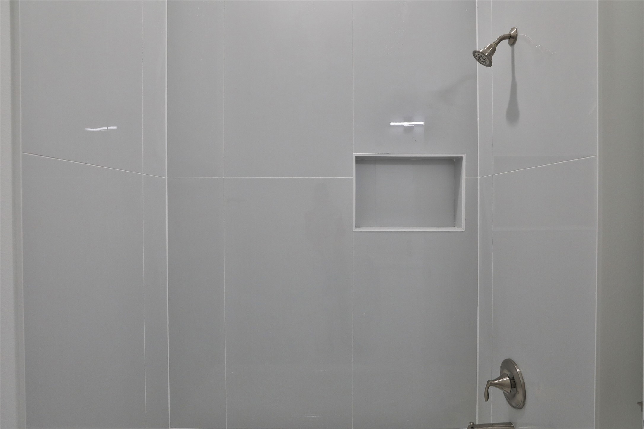 8109 Cabot Street, Unit A/B Houston, TX 77078 - Photo 18 of 33 a bathroom with a shower