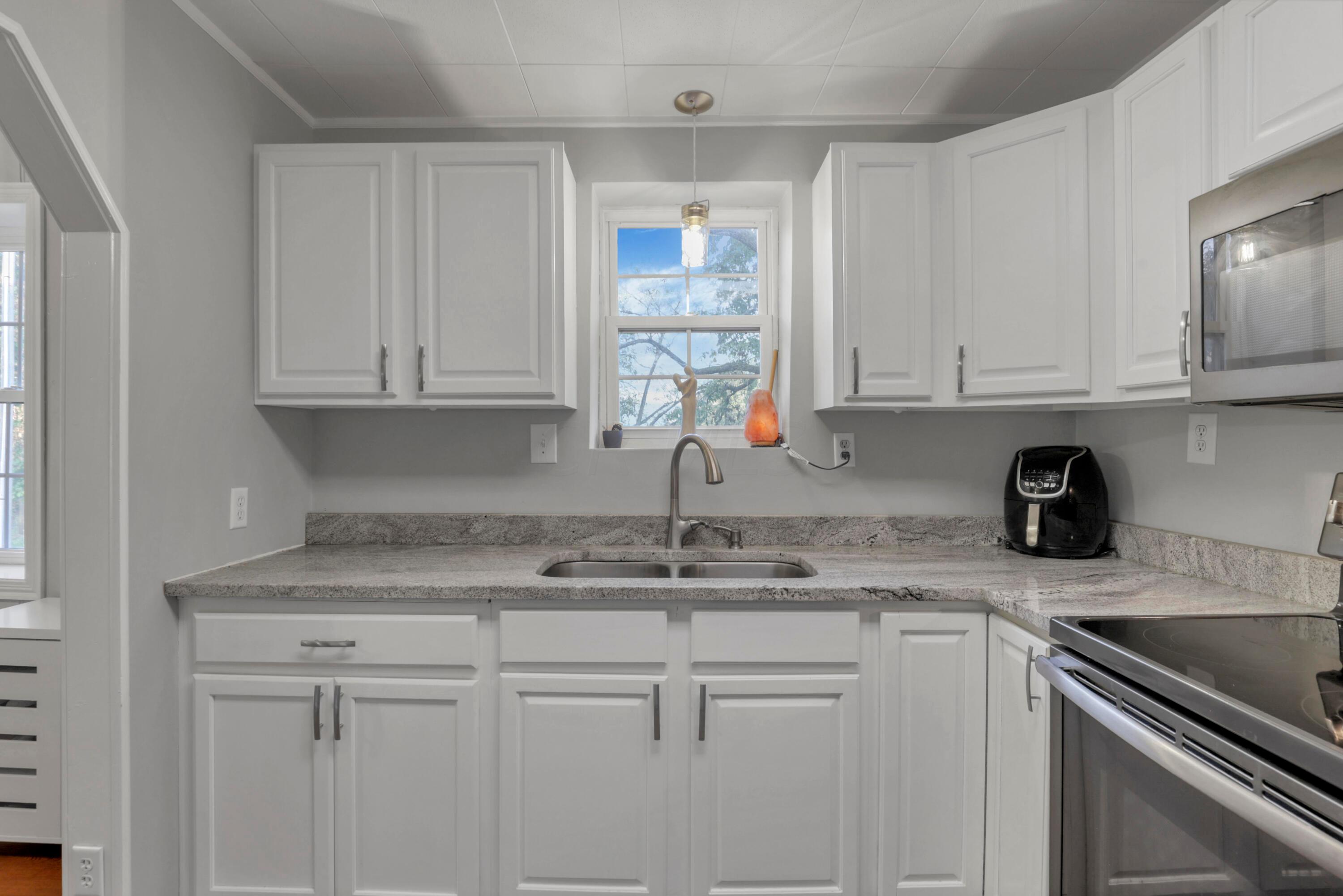 485 Coonpath Road Northwest Lancaster, OH 43130 - Photo 17 of 38 37-print-0N4A7588