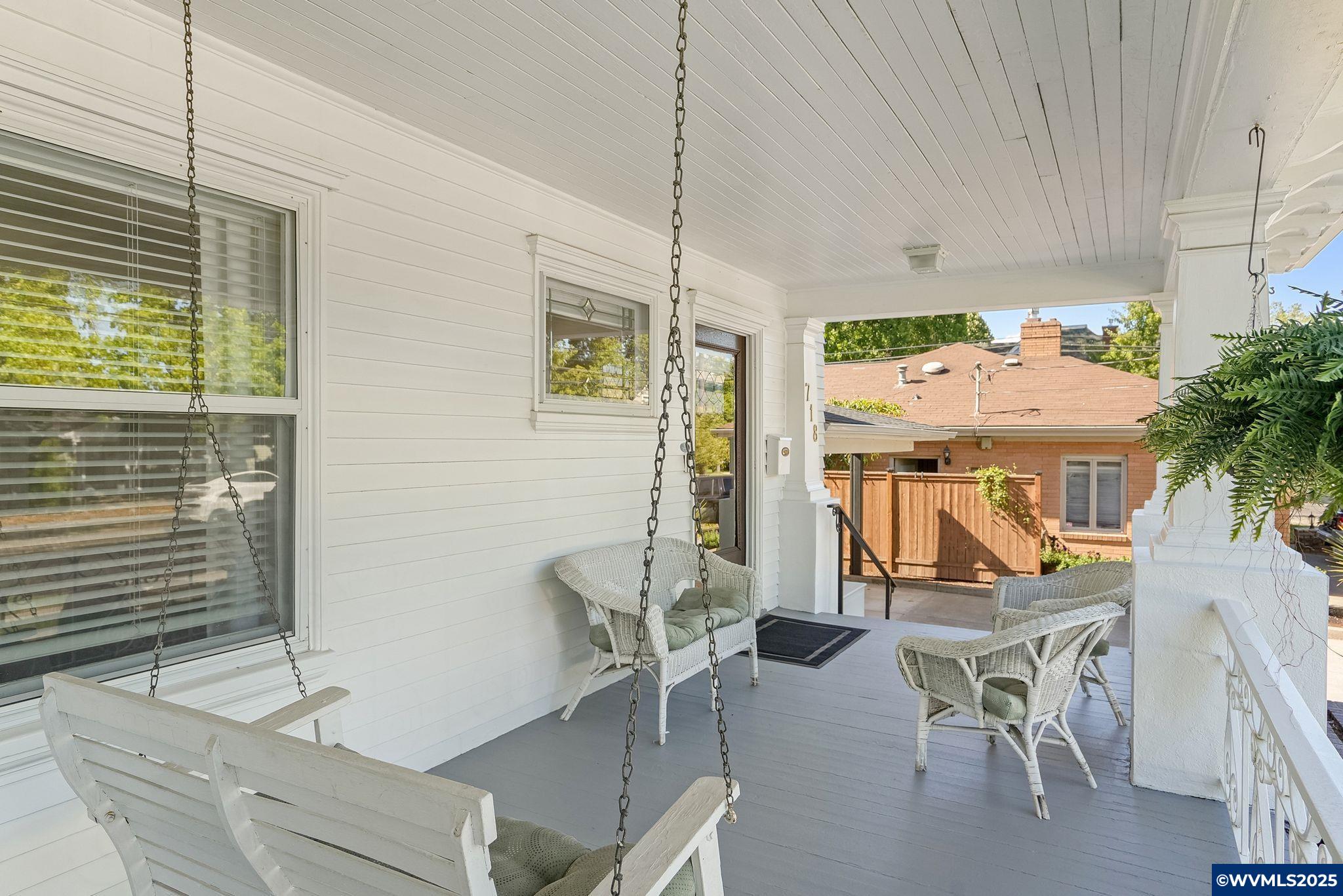 718 Southwest Washington Street Albany, OR 97321 - Photo 7 of 50 Gallery Image 7
