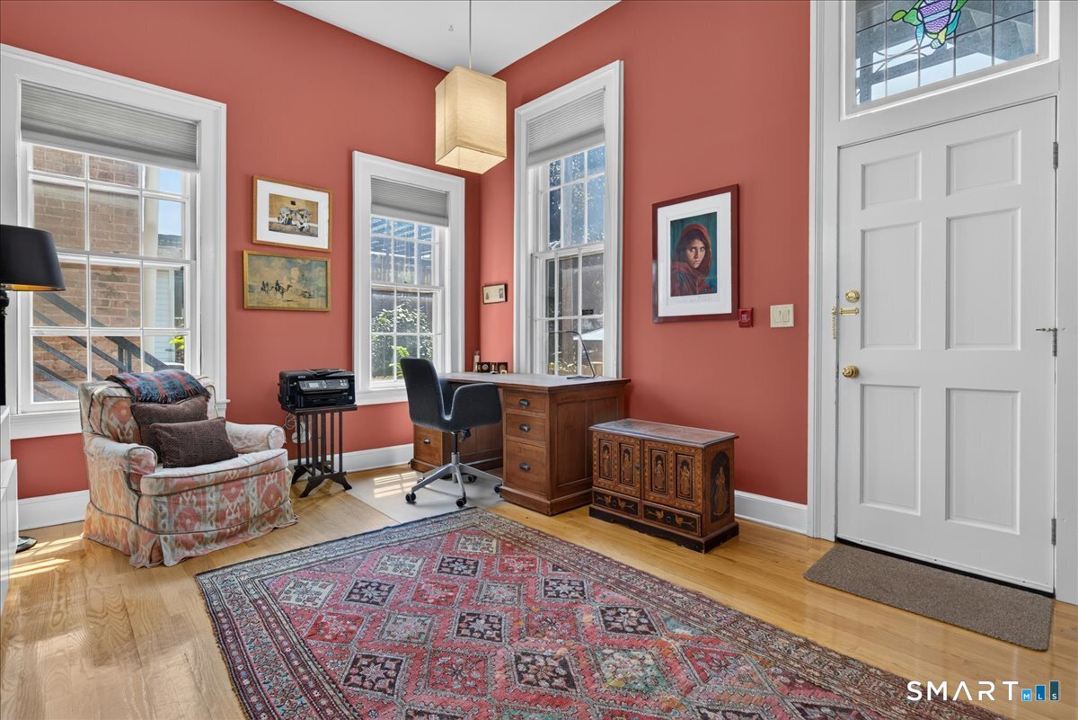 42 Academy Street, Unit 2 New Haven, CT 06511 - Photo 16 of 38