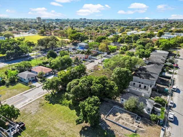an aerial view of multiple house