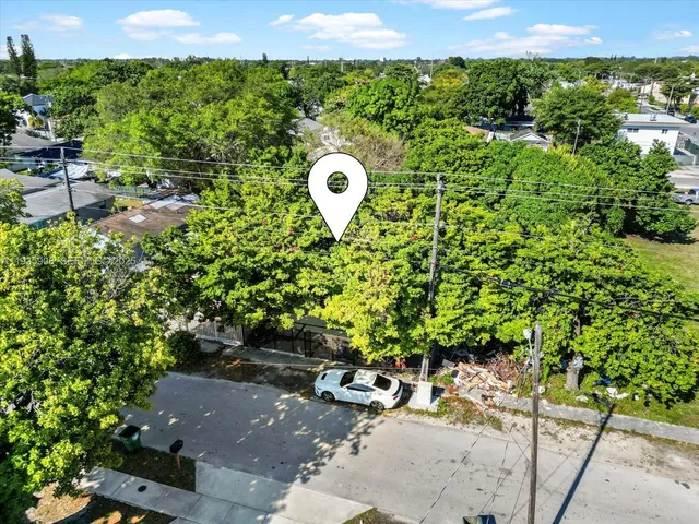 $3,000 | 1829 Northwest 62nd Terrace, Miami, FL 33147