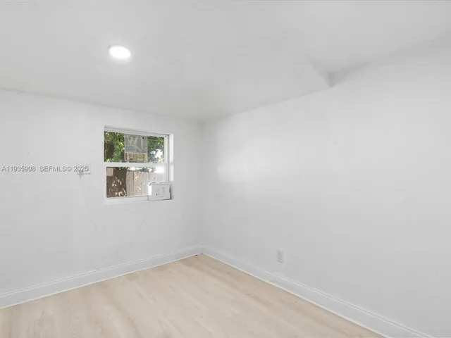 $3,000 | 1829 Northwest 62nd Terrace, Miami, FL 33147