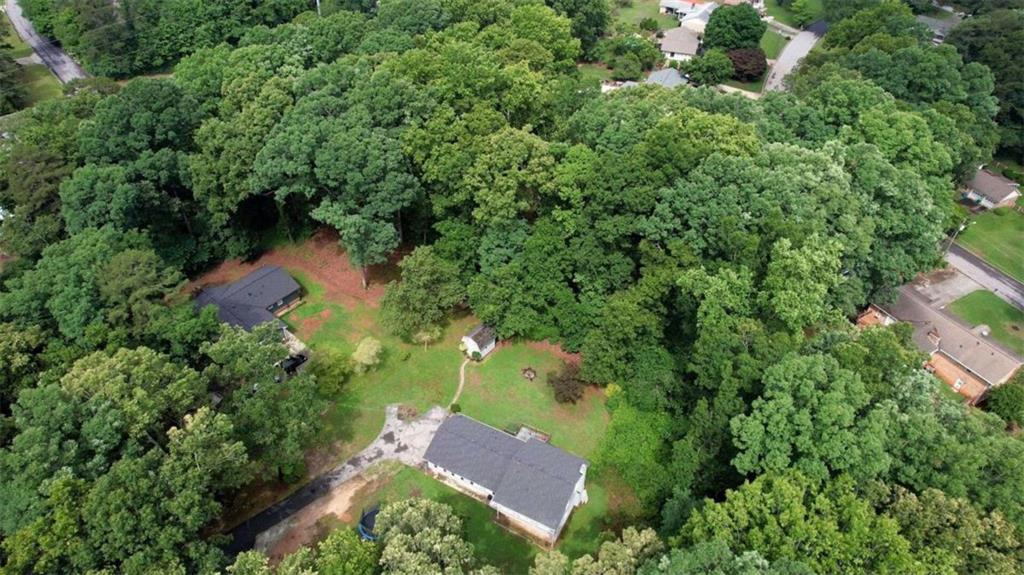 2394 Rockbridge Road Southwest Stone Mountain, GA 30087 - Photo 47 of 60