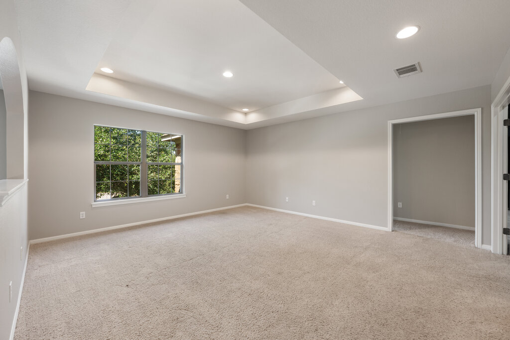 12801 Little Dipper Path Austin, TX 78732 - Photo 20 of 29 an empty room with windows