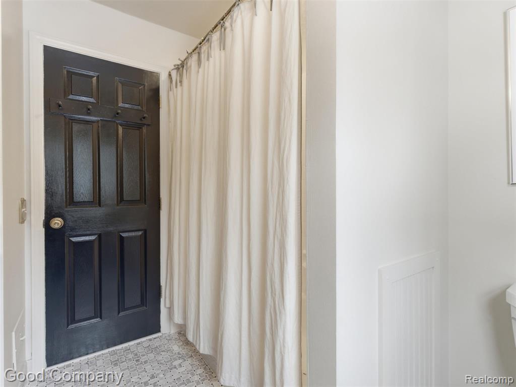 1188 Barneswood Lane Rochester Hills, MI 48306 - Photo 34 of 55