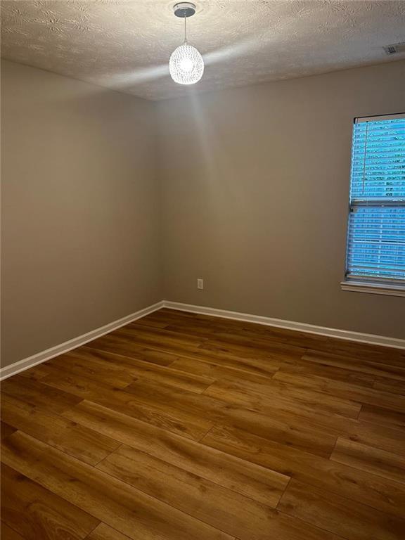 1055 Chatham Road Buford, GA 30518 - Photo 14 of 31 Gallery Image 14