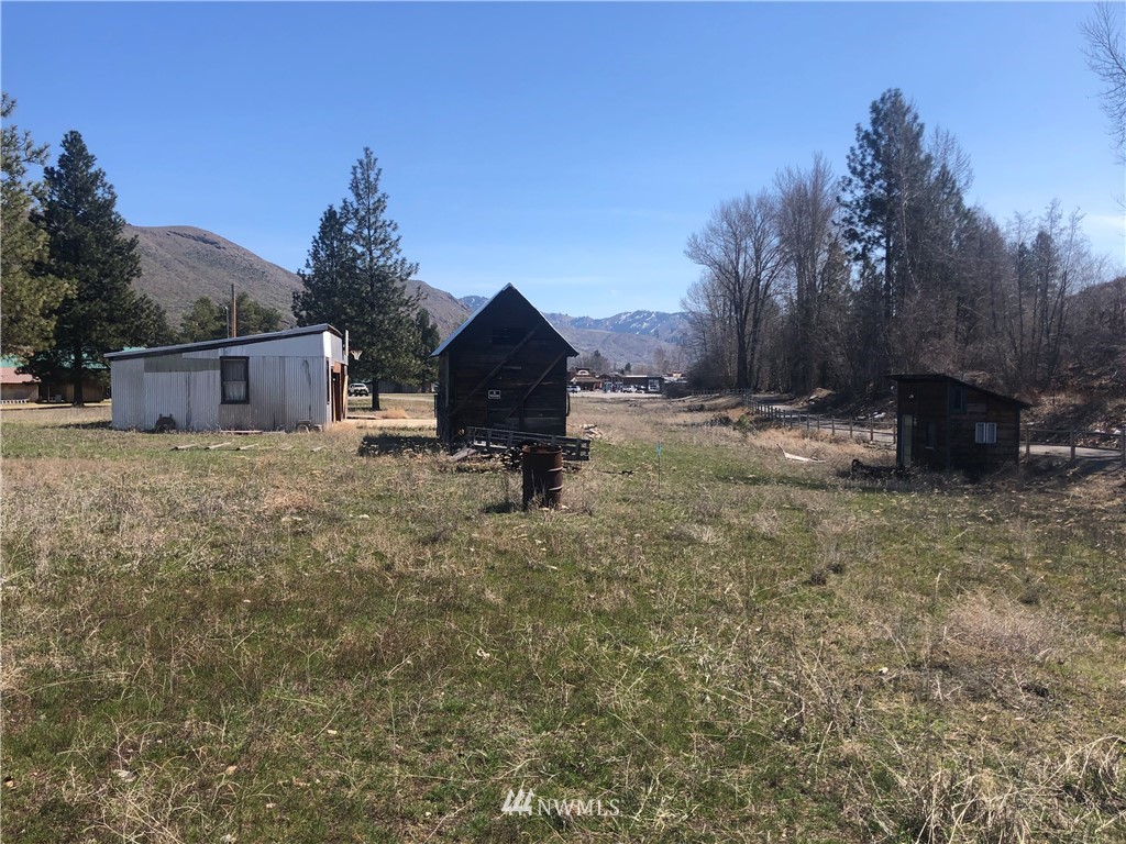 809 State Rte 20 Winthrop, WA 98862 - Photo 6 of 13 Gallery Image 6