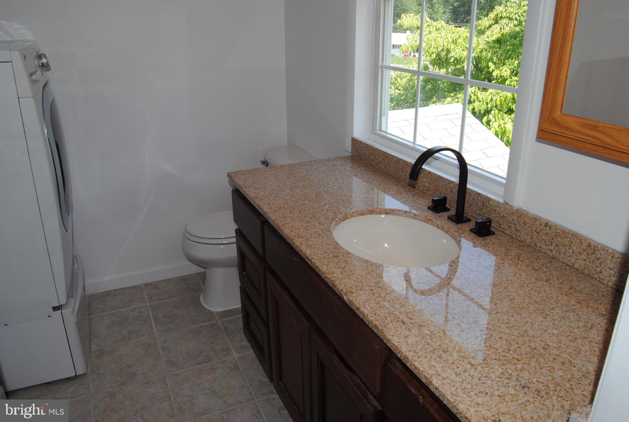 206 Suffolk Road Fairless Hills, PA 19030 - Photo 20 of 38 Gallery Image 20