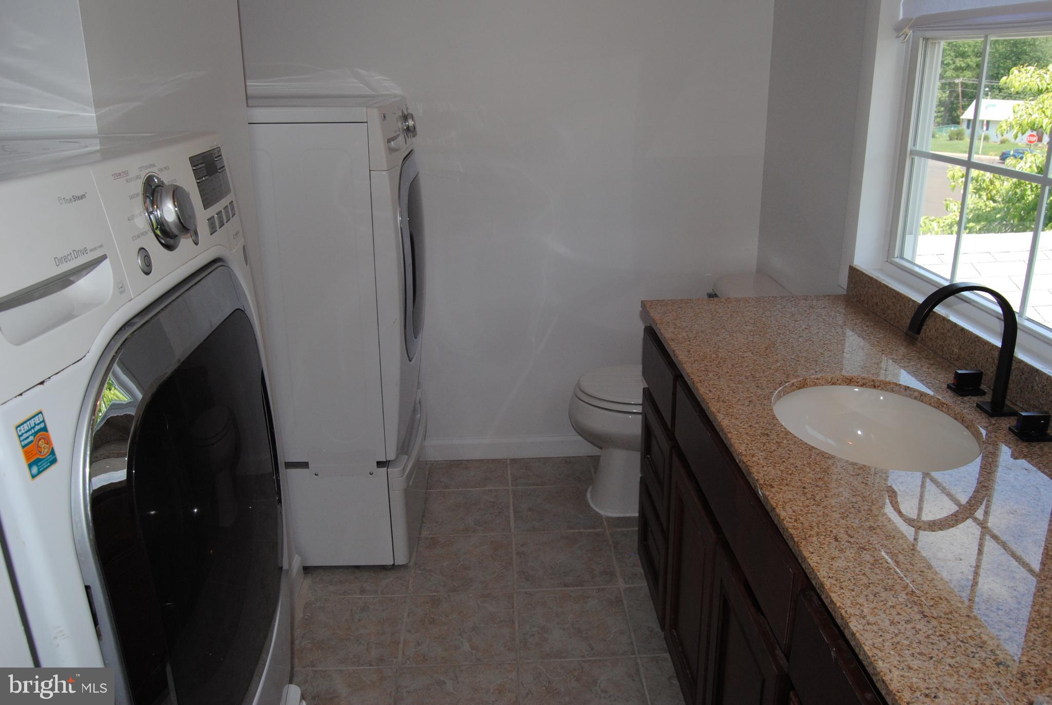 206 Suffolk Road Fairless Hills, PA 19030 - Photo 21 of 38 Gallery Image 21