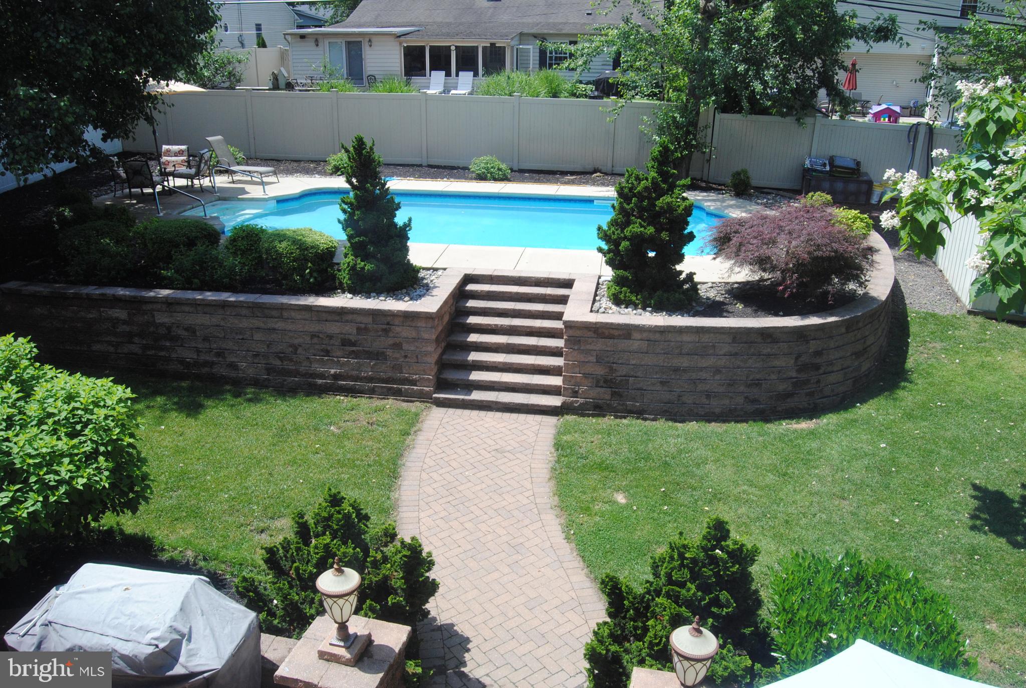 206 Suffolk Road Fairless Hills, PA 19030 - Photo 27 of 38 Gallery Image 27