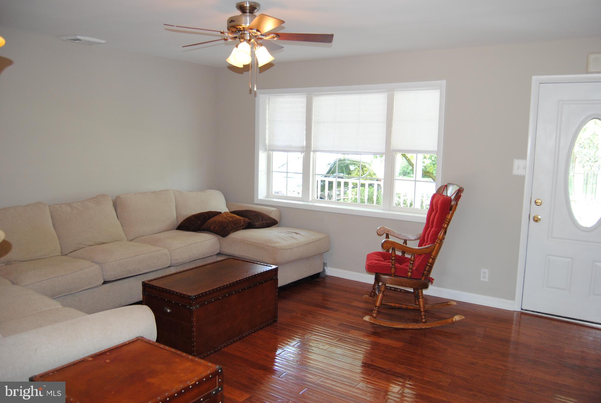 206 Suffolk Road Fairless Hills, PA 19030 - Photo 9 of 38 Gallery Image 9
