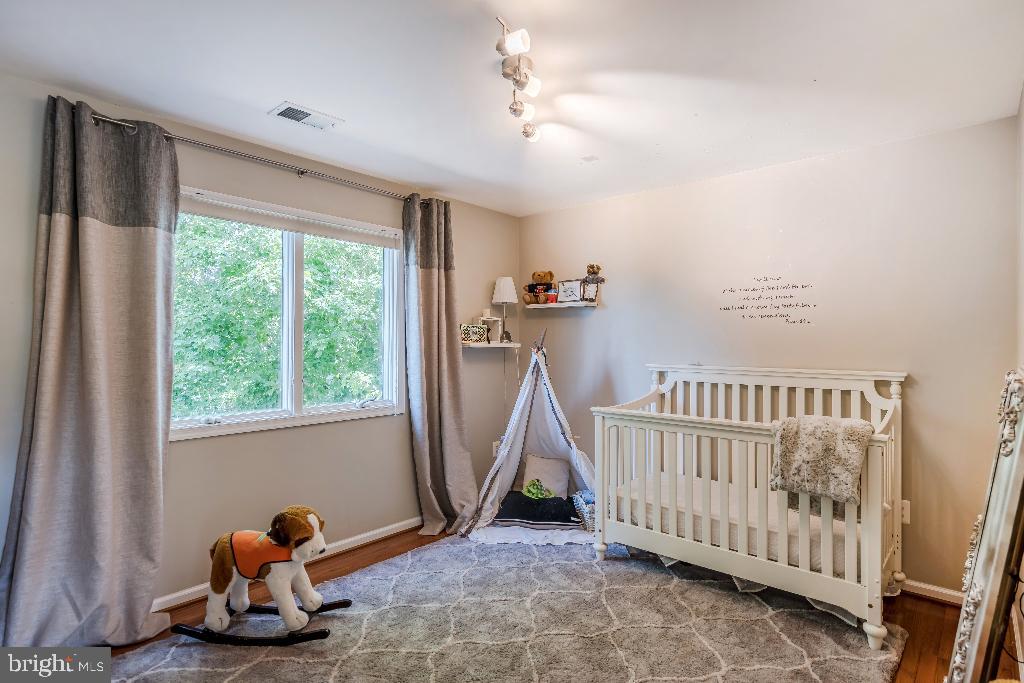 1307 Murray Downs Way Reston, VA 20194 - Photo 13 of 15