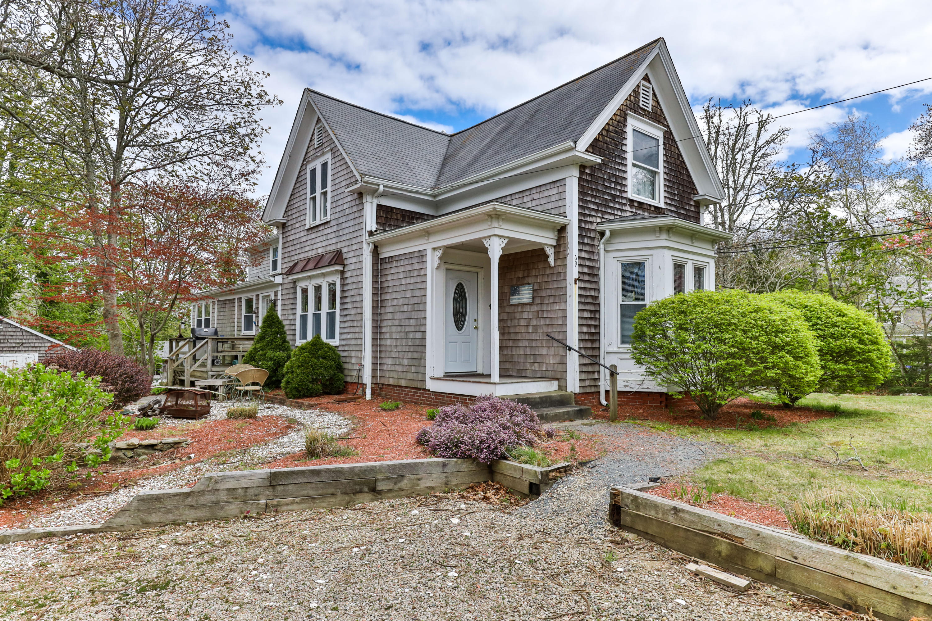 69 South Orleans Road Orleans, MA 02653 - Photo 1 of 27 69SouLR-2