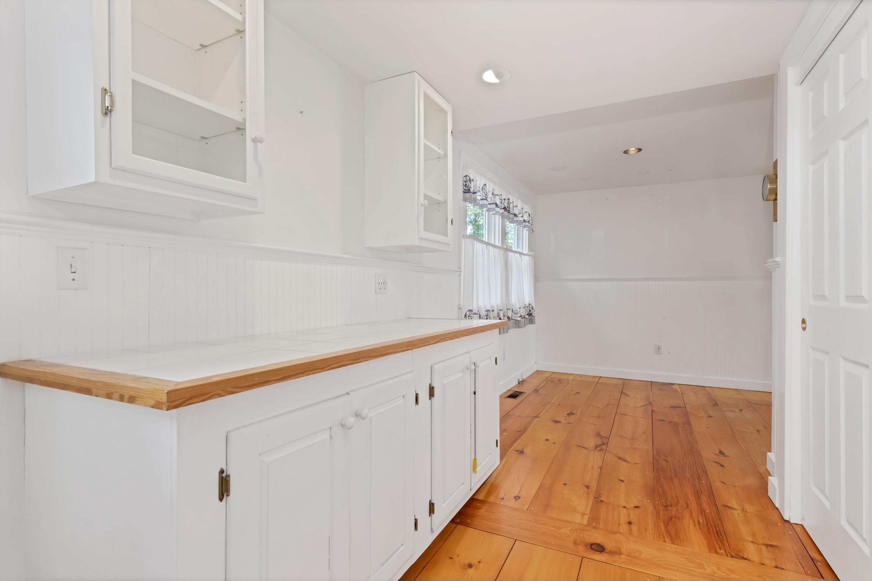 69 South Orleans Road Orleans, MA 02653 - Photo 18 of 27 69SouLR-14
