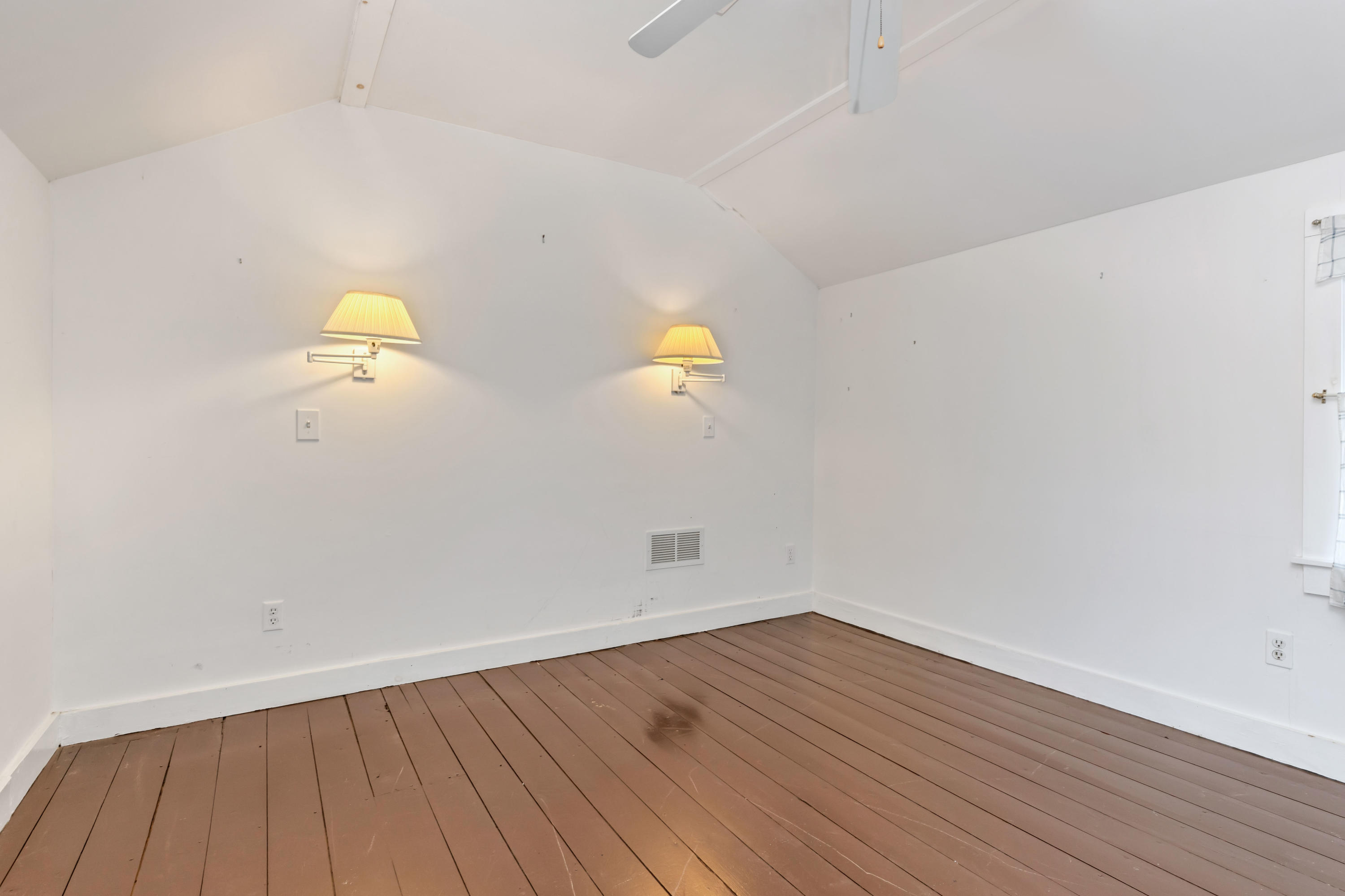 69 South Orleans Road Orleans, MA 02653 - Photo 23 of 27 69SouLR-20