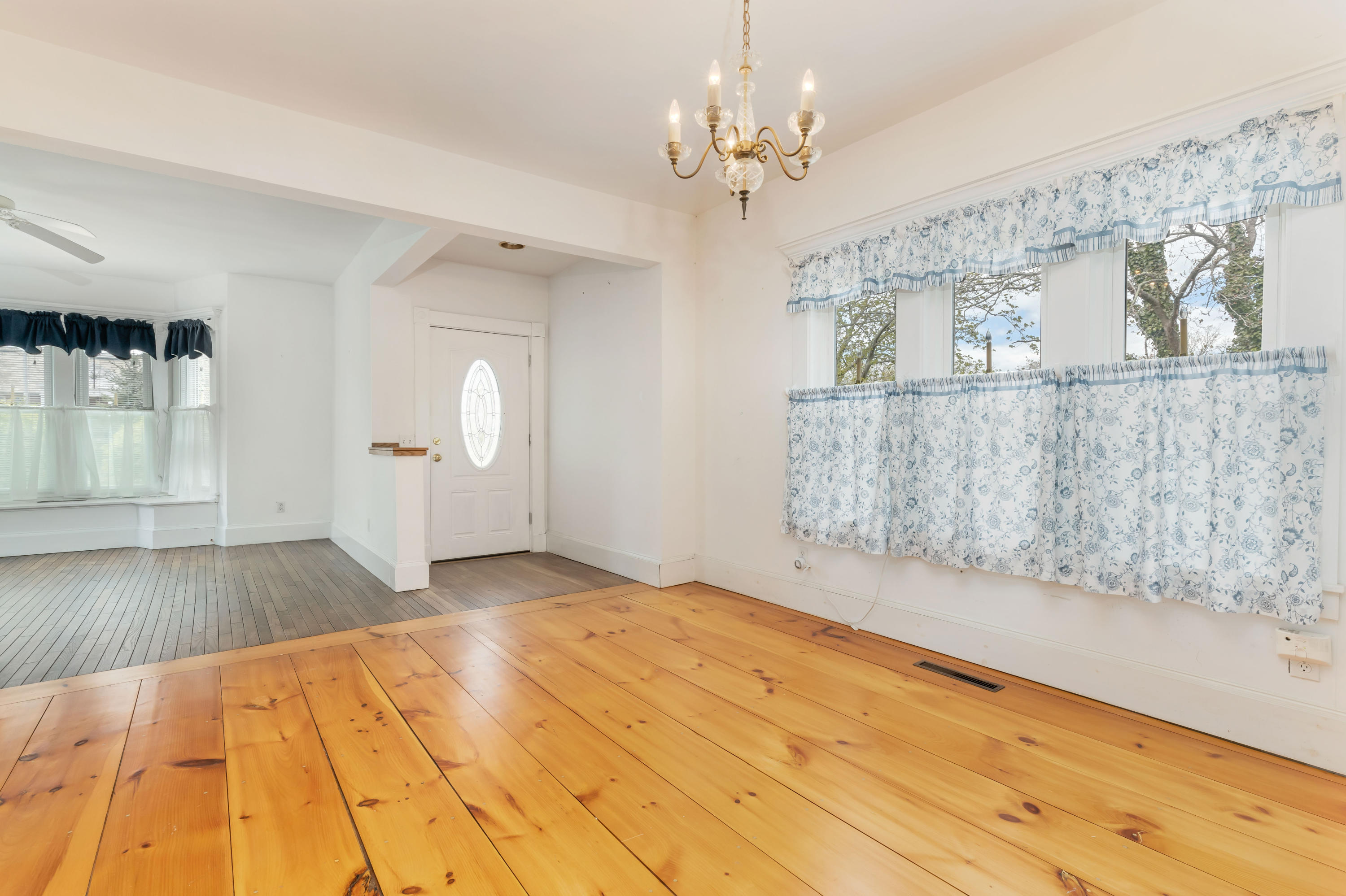 69 South Orleans Road Orleans, MA 02653 - Photo 8 of 27 69SouLR-8