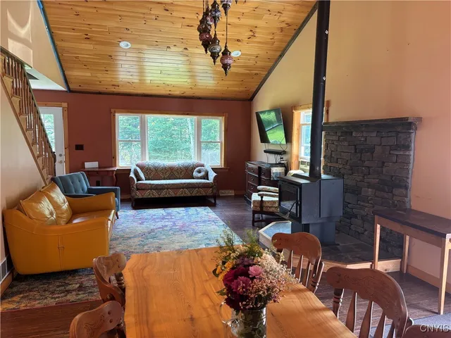 $249,900 | 11460 Creek Road, Unit 1, Annsville, NY 13471