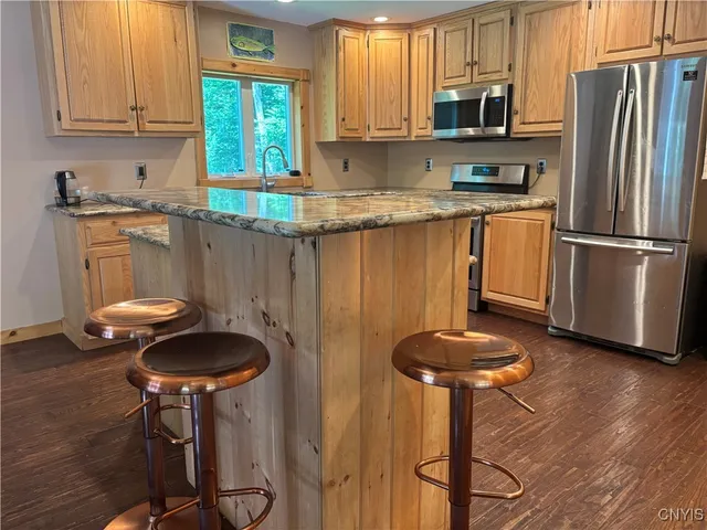 $249,900 | 11460 Creek Road, Unit 1, Annsville, NY 13471