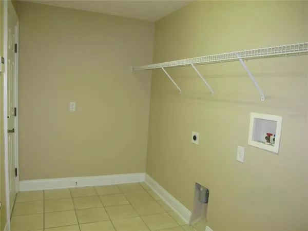 a view of an entrance of the house