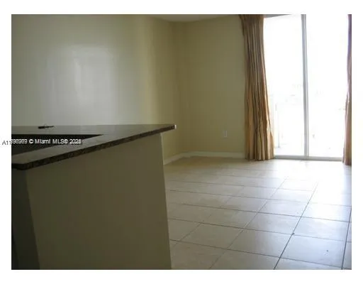 a view of a utility room